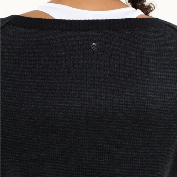 Lululemon - sz Large - Chai Time II Pullover in Black/Heathered Deep Coal - Picture 13 of 14